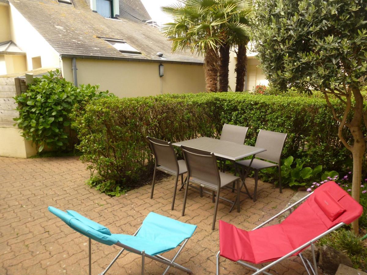Clos De La Fontaine Apartment *
