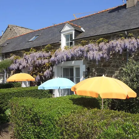 Clos de la Fontaine Dinard Extérieur photo