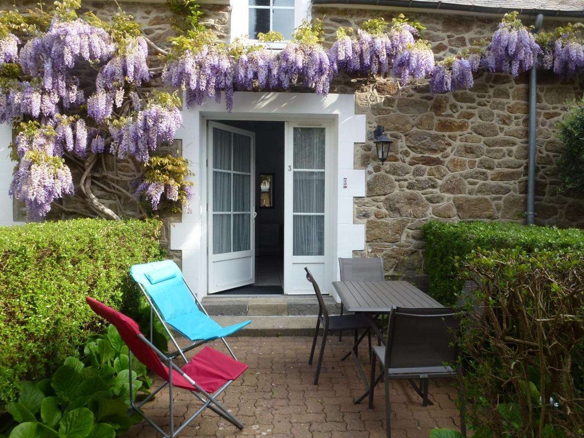 Clos De La Fontaine Apartment *