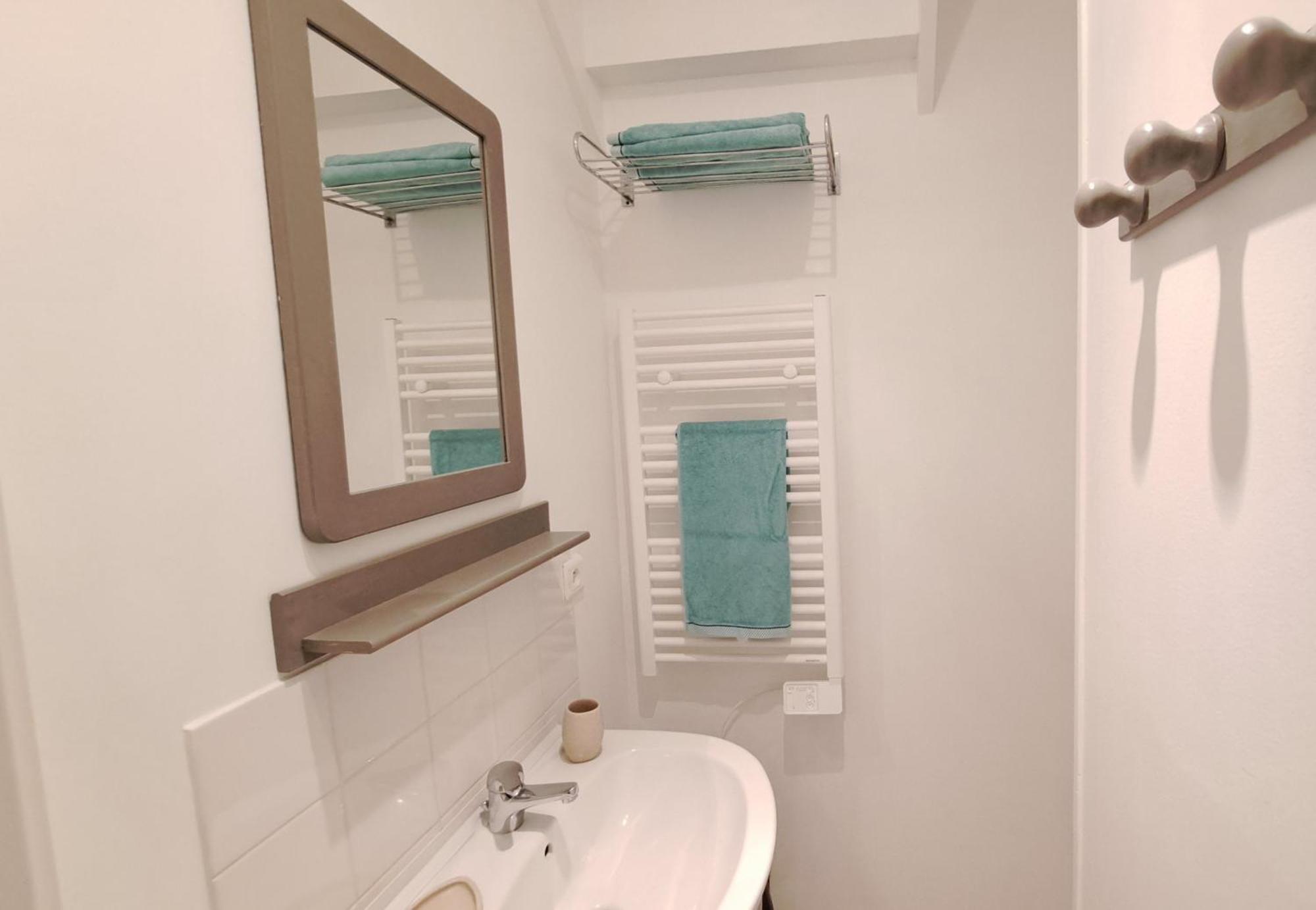 Clos De La Fontaine Apartment *